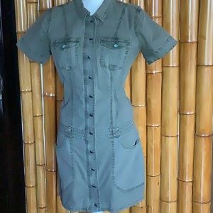 Guess Army dress size 6 worn once excellent condition